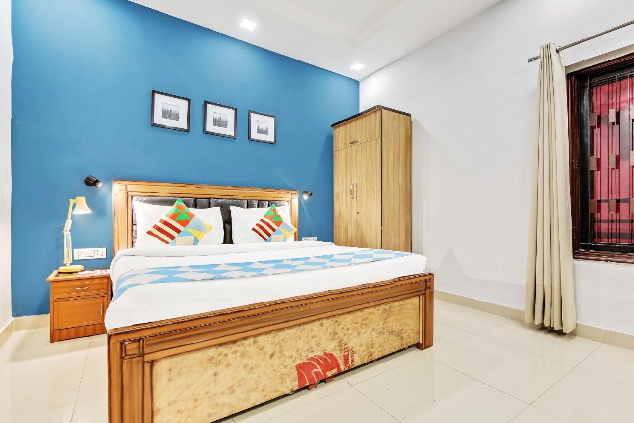 Oyo Home 64106 Comfortable Stay Nueva Delhi Exterior foto