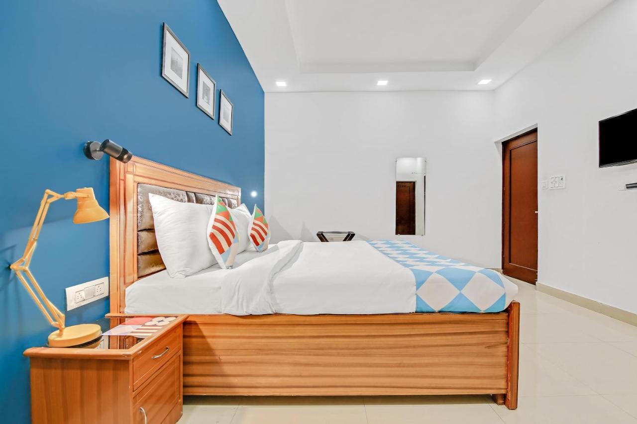 Oyo Home 64106 Comfortable Stay Nueva Delhi Exterior foto